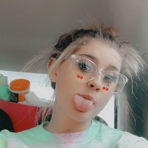 Meet your Posher, Maleah